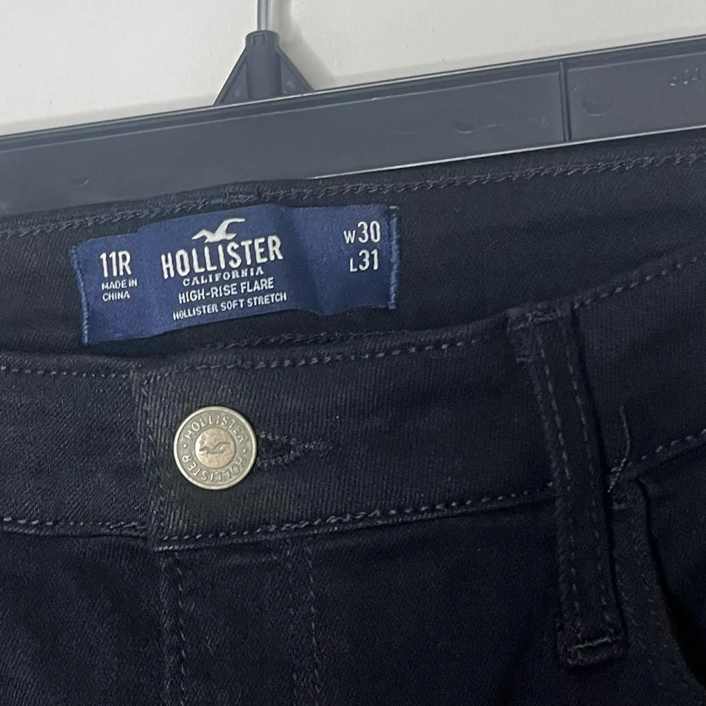 Hollister Black Denim Jeans - Image 6