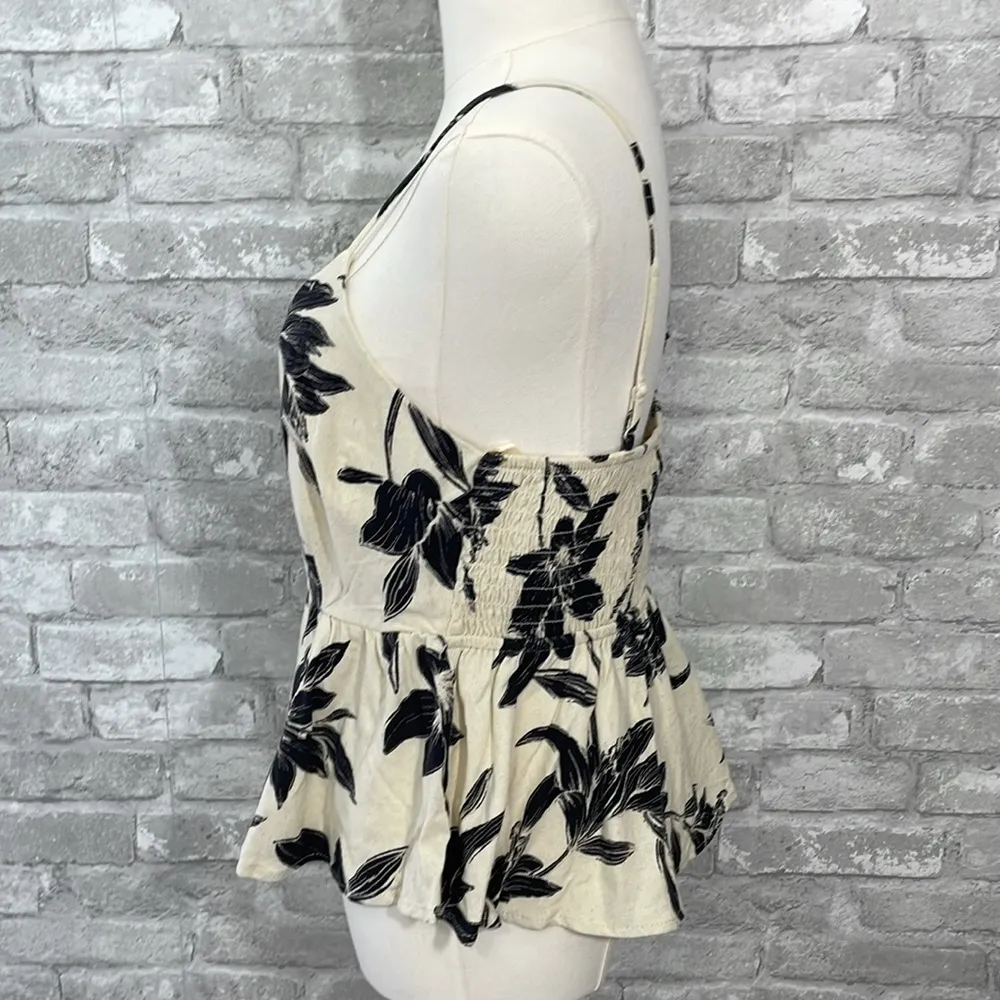 Monteau Linen Floral Tank Top - Image 3