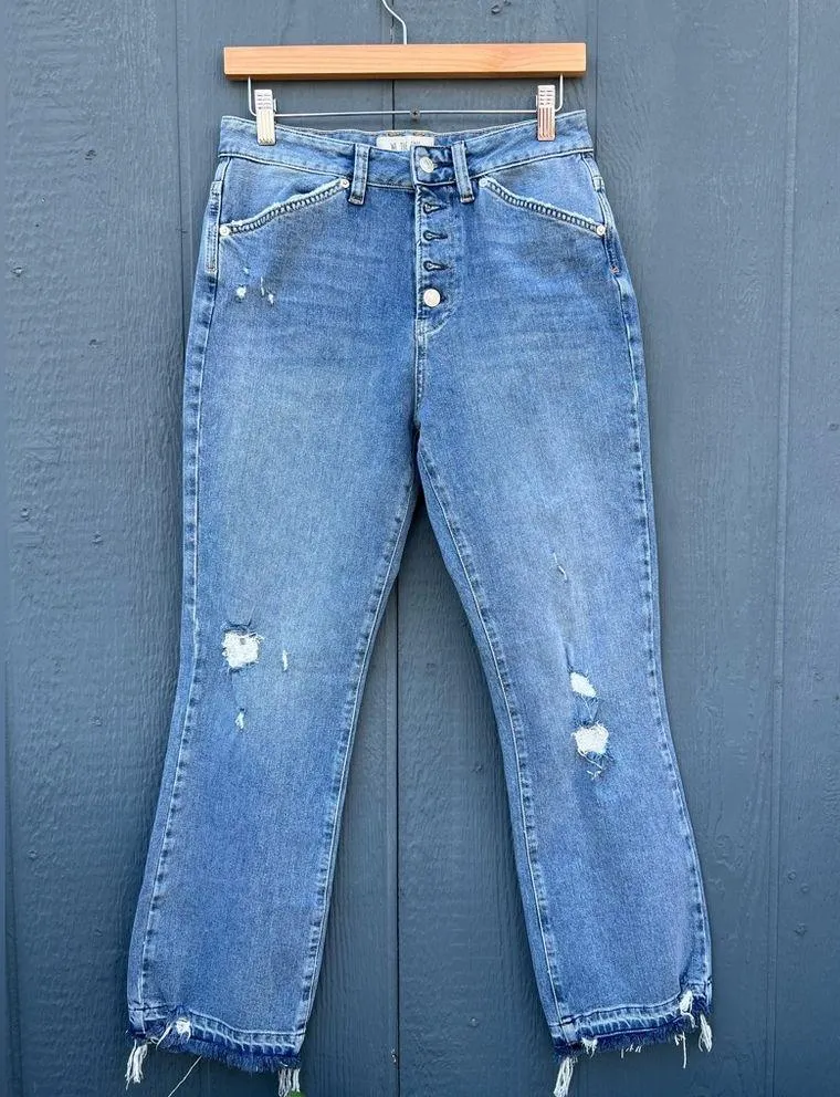 NWOT We The Free Dylan High Rise Bootcut Jeans Button Fly Distressed Siz… - Image 3