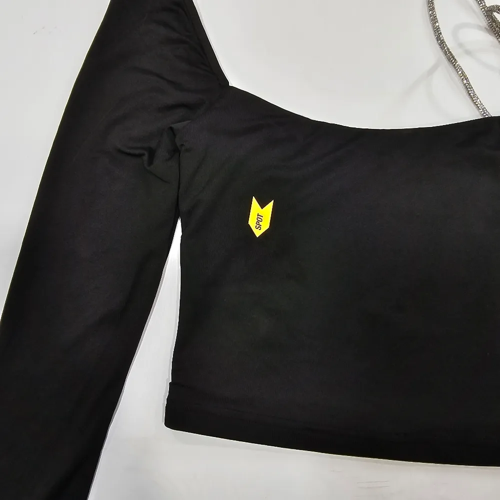 Superdown Robyn Top in Black - Image 6