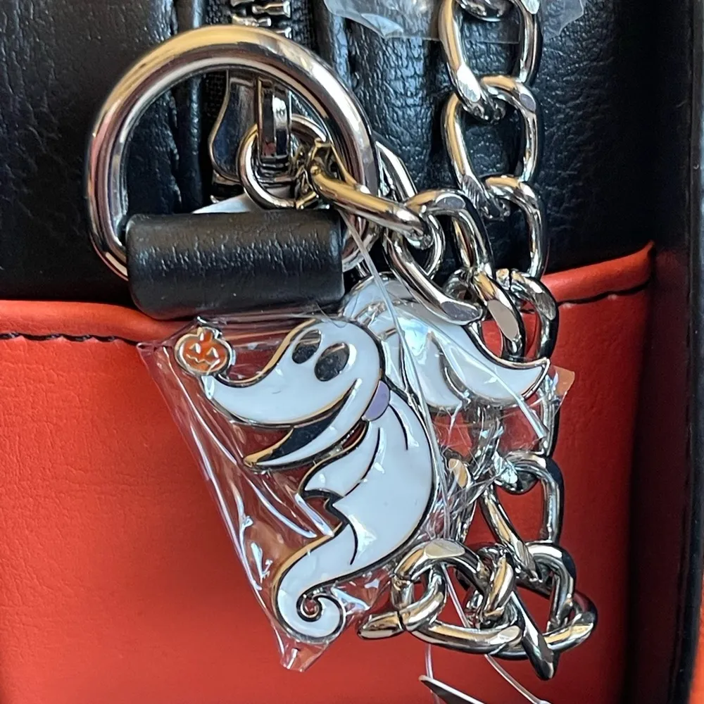 NEW Nightmare Before Christmas Jack Pumpkin Split Glow-In-The-Dark Crossbody Bag - Image 8