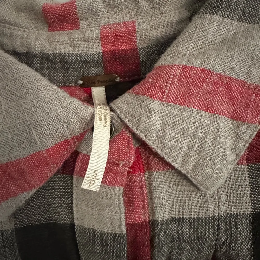 Free People Plaid Shirt with Ruffle Detail Size Small Peppy in Plaid - Image 3