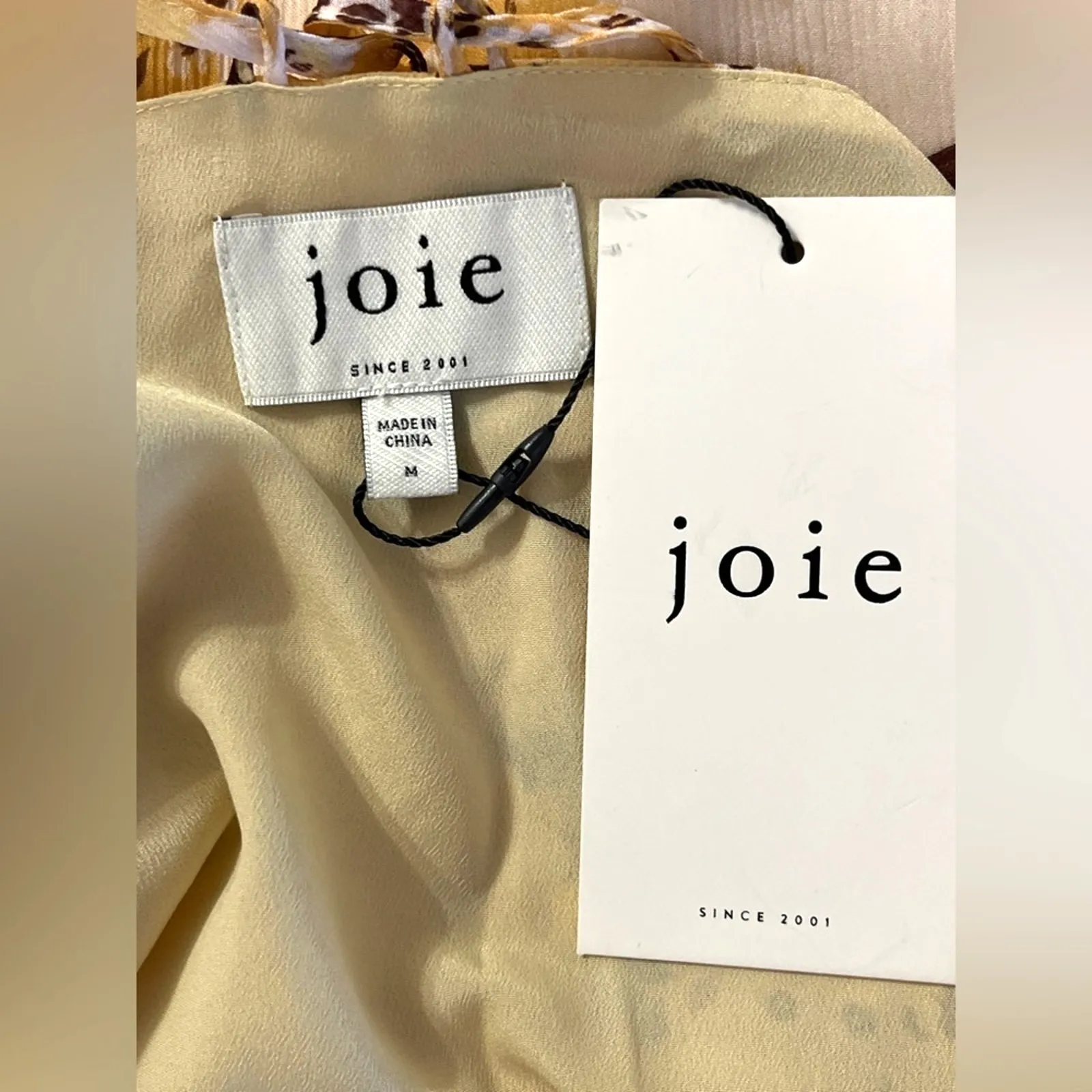 Joie Amelia Floral Yellow Handkerchief Women's Silk Camisole Top Size Medium NWT - Image 2