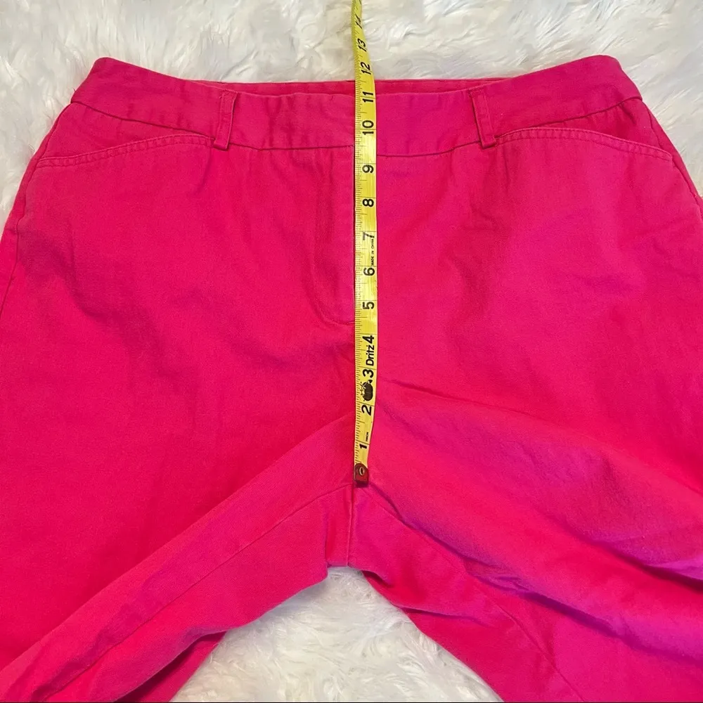 Pink Capri Pants Woman’s Size 14 Cotton Spandex Button detail Flat Front - Image 7