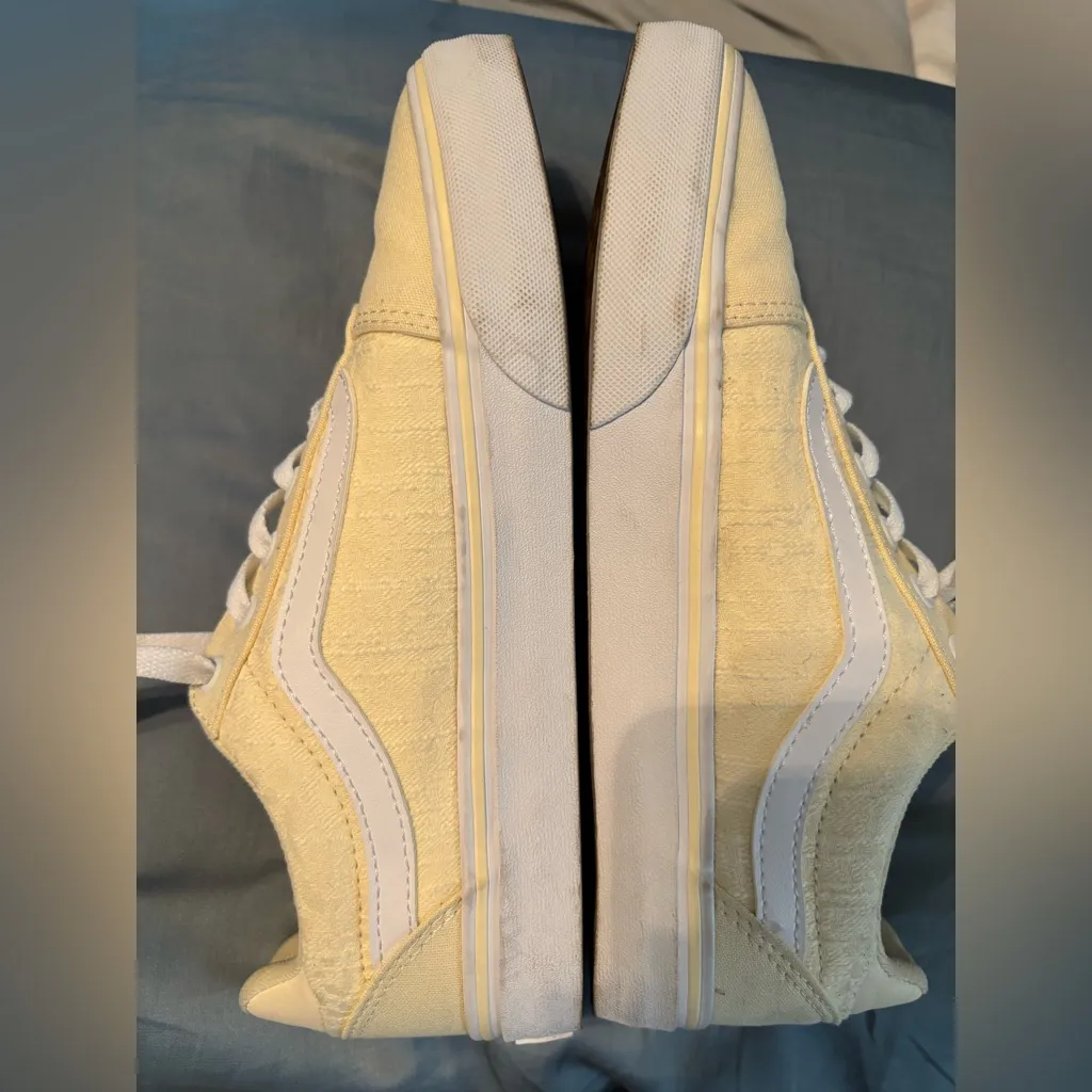 Excellent condition pale yellow Vans. Size 8. - Image 6