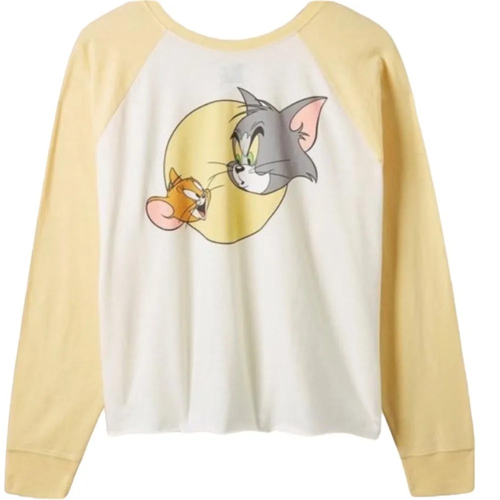 Warner Bros Tom & Jerry Classic Fit Raglan Crop Top - Image 2