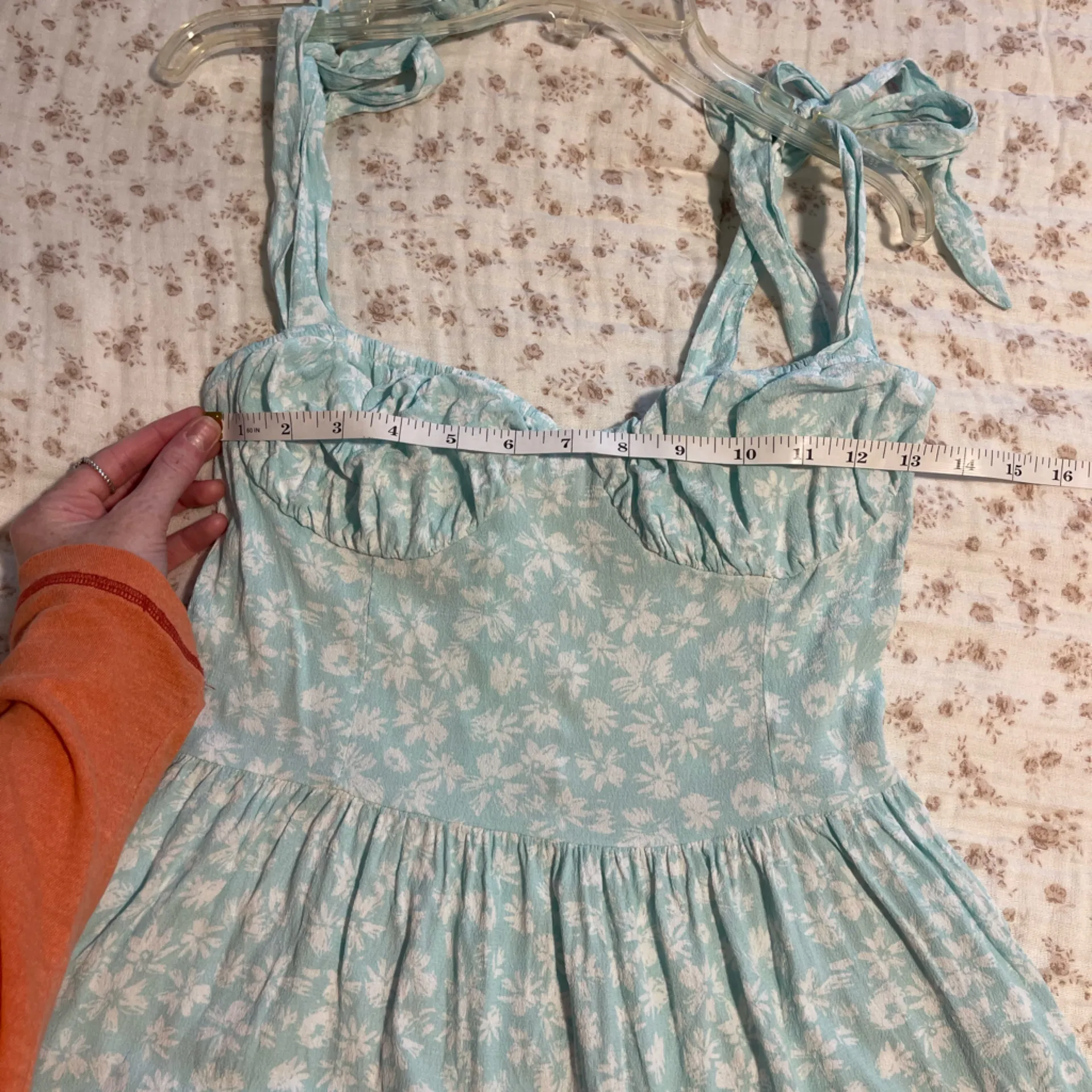 Light Blue Floral Dress with Tie Straps Size L - Image 5