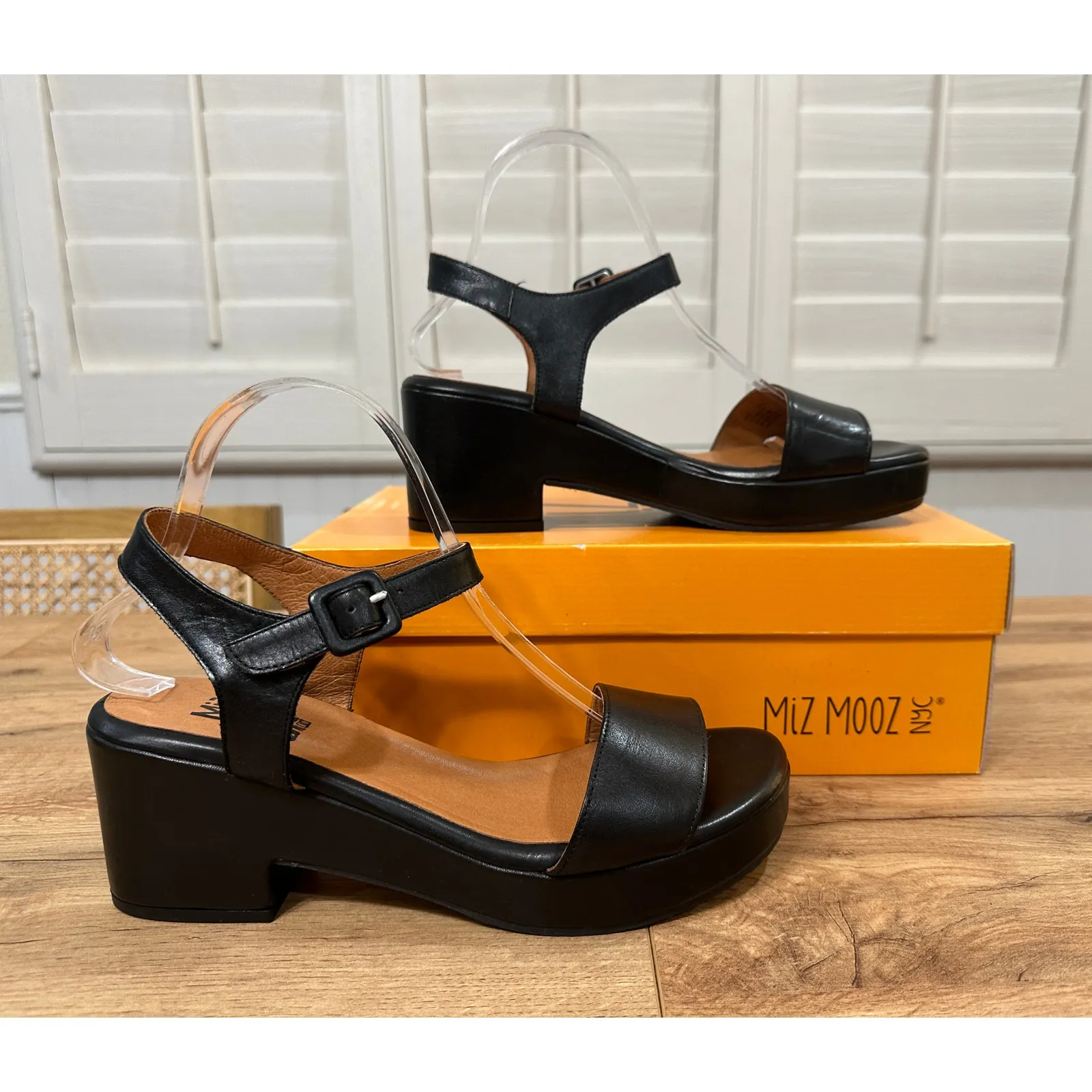 Miz Mooz NYC Gillie Block Heel Platform Sandal Black Leather Size 9/9.5 US 40 EU - Image 3