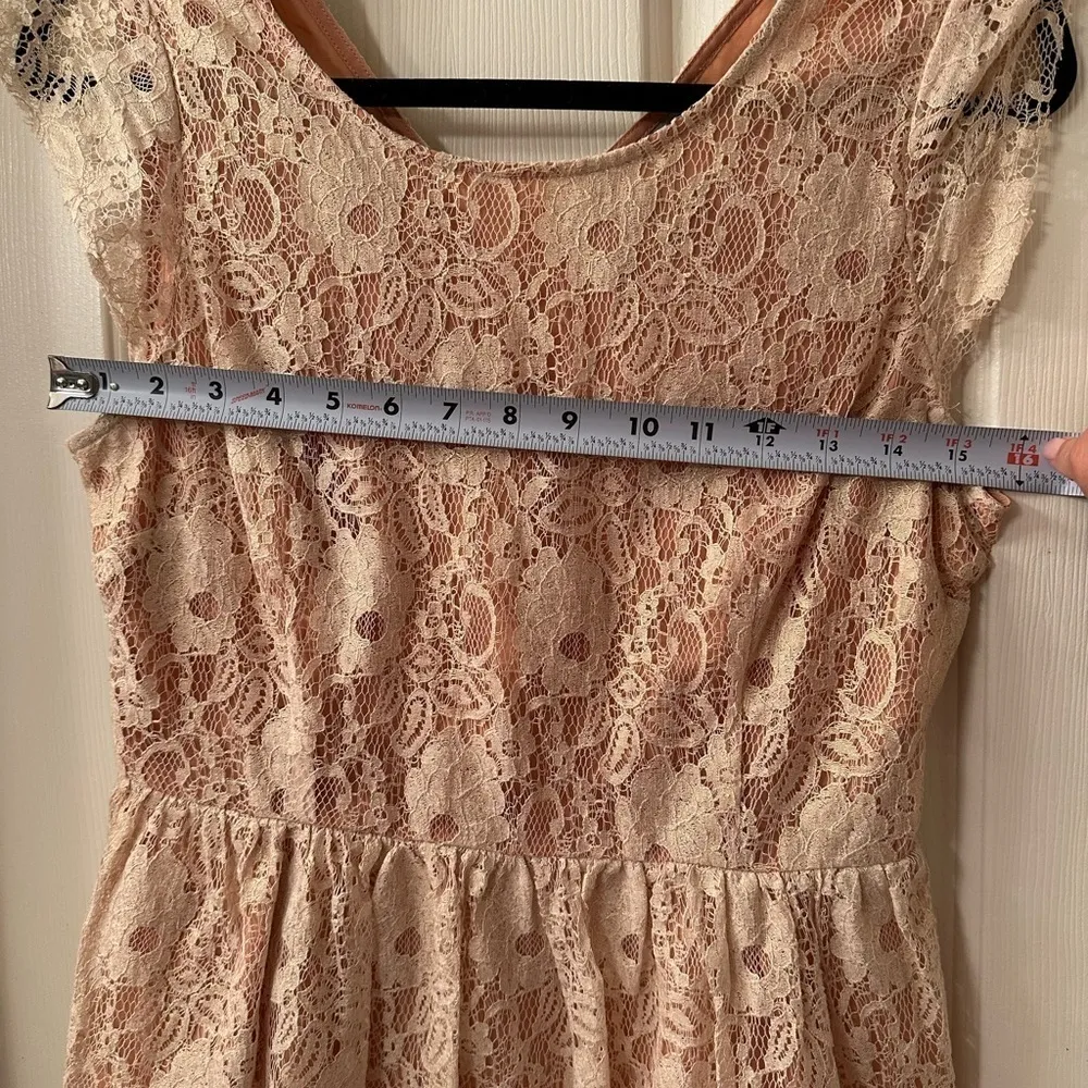 Women’s Maeve Too Size Small Anthropologie Katrine Lace Peplum Fairy Light Pink - Image 9