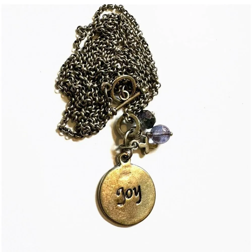 Silver tone joy cross charm necklace - Image 9