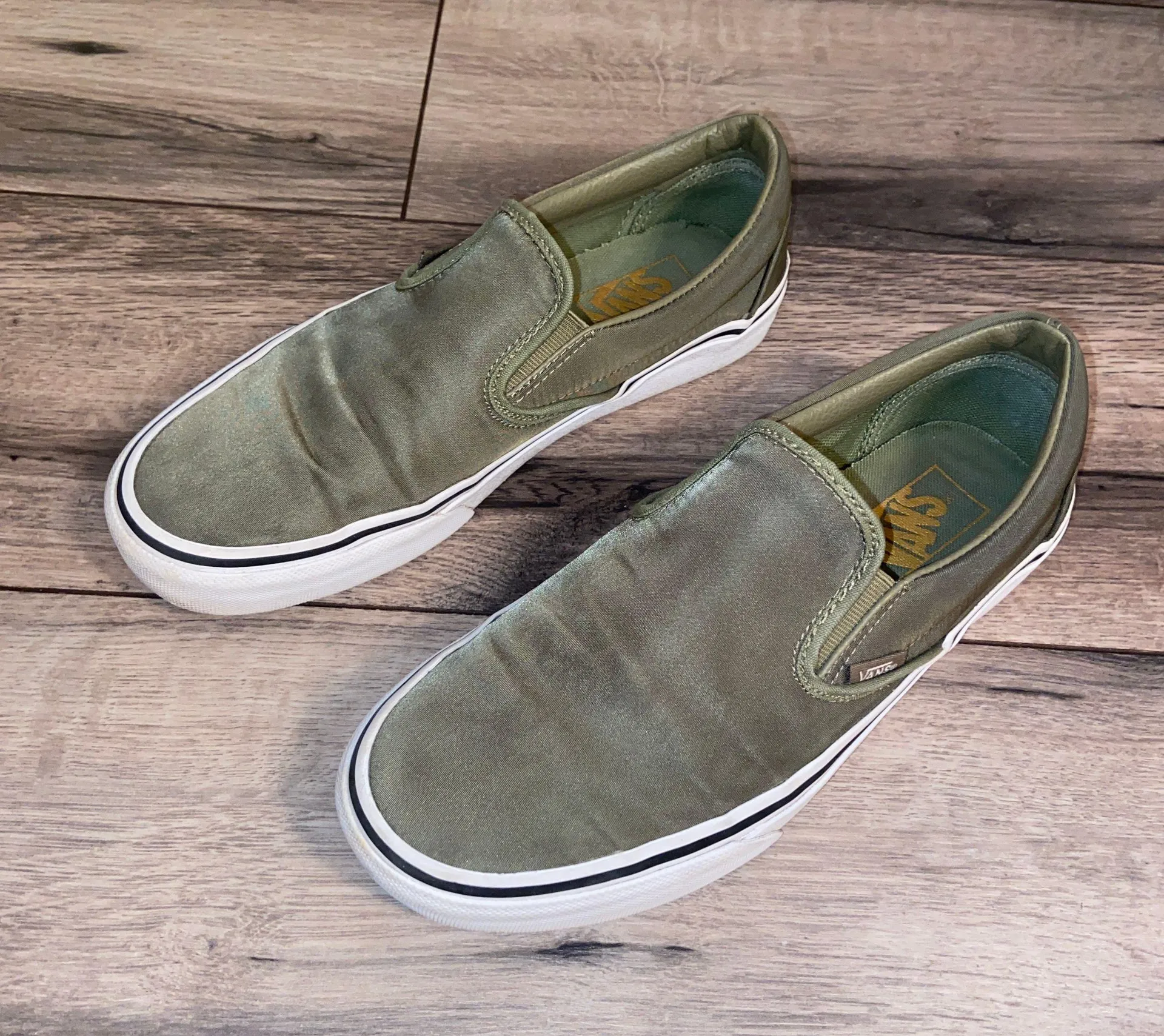 Vans Slip Ons - Image 3