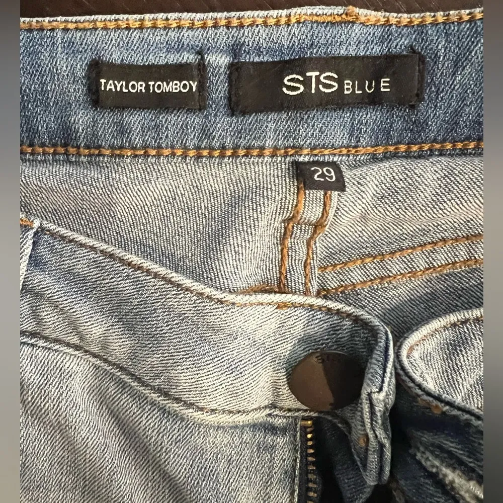 STS Blue Taylor Straight Leg Star Studded Jeans Size 29 NWOT - Image 9