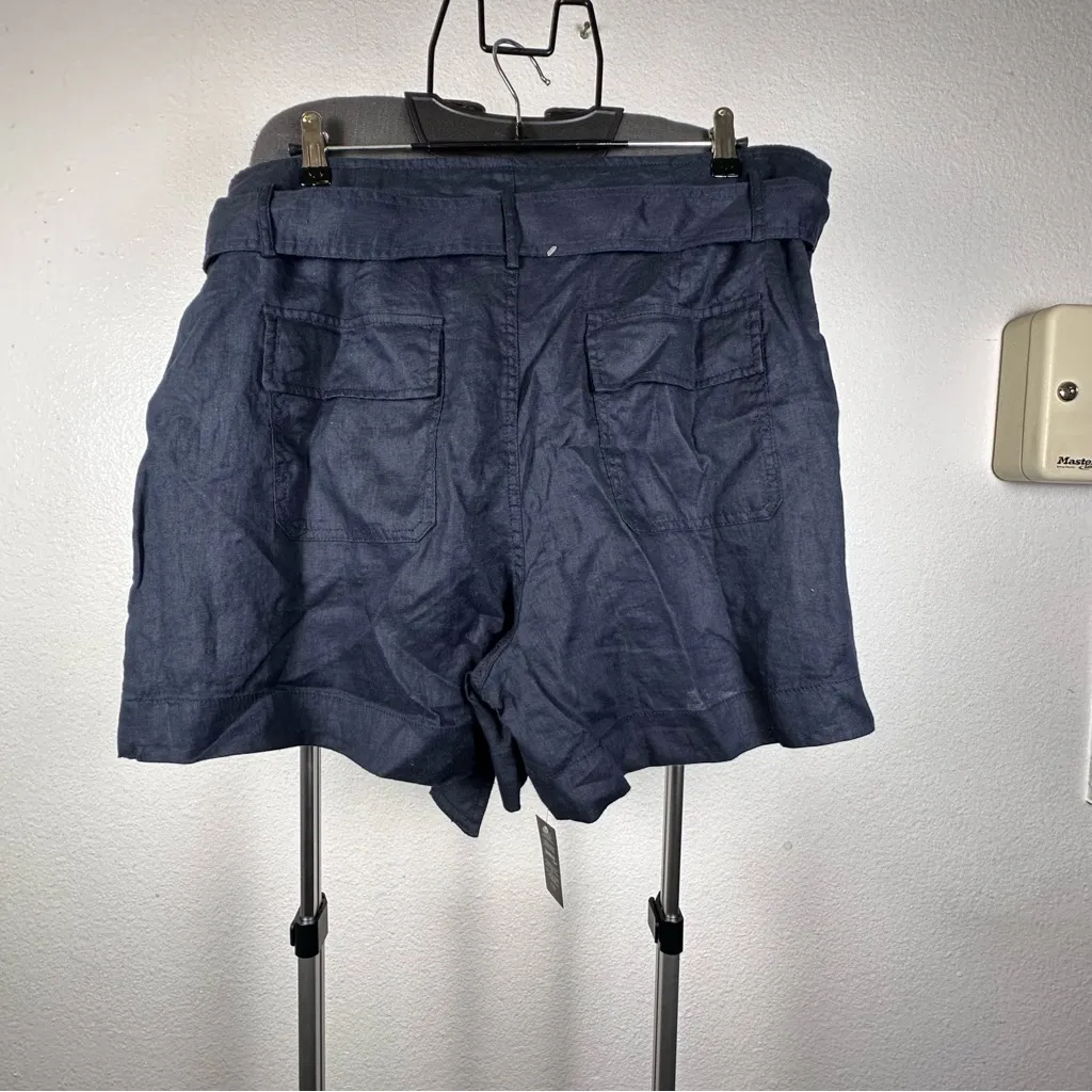 Ralph Lauren Dark Blue Linen Buttoned Shorts - Image 4