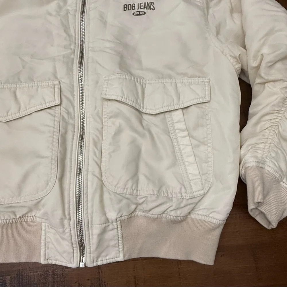 BDG Women’s Varsity Jacket Ivory With Brown Embroidered Emblem Size XS - Image 6