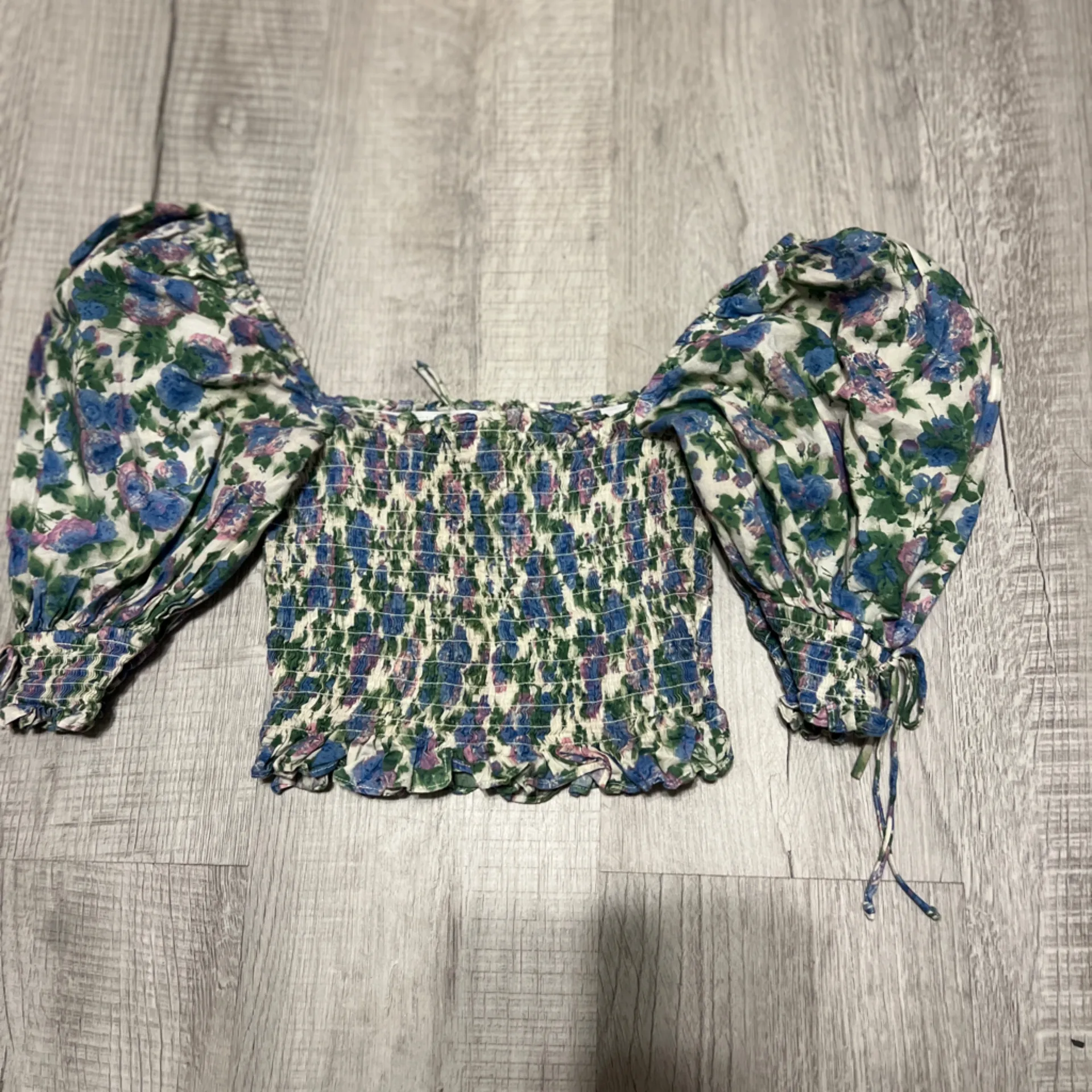 For Love & Lemons Bridget Crop Top Floral Coquette Milkmaid Balloon Sleeve - Image 3