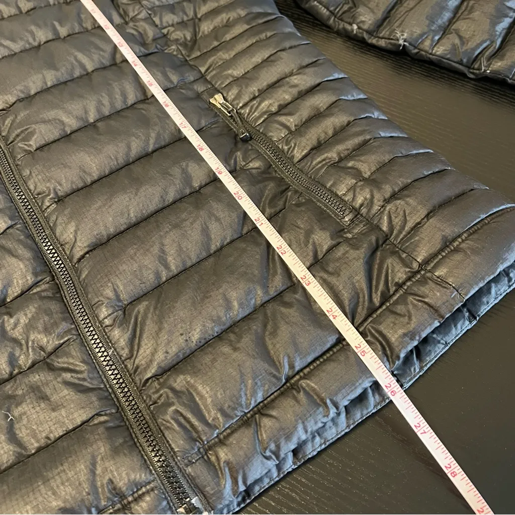 Patagonia Down Sweater Women’s Jacket Black Large Puffer - Image 13