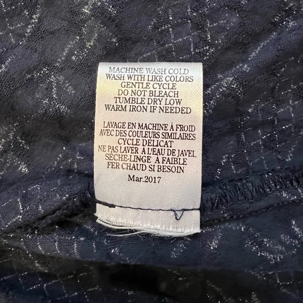 White Crow Navy Blue Tank Top Blouse - Image 3