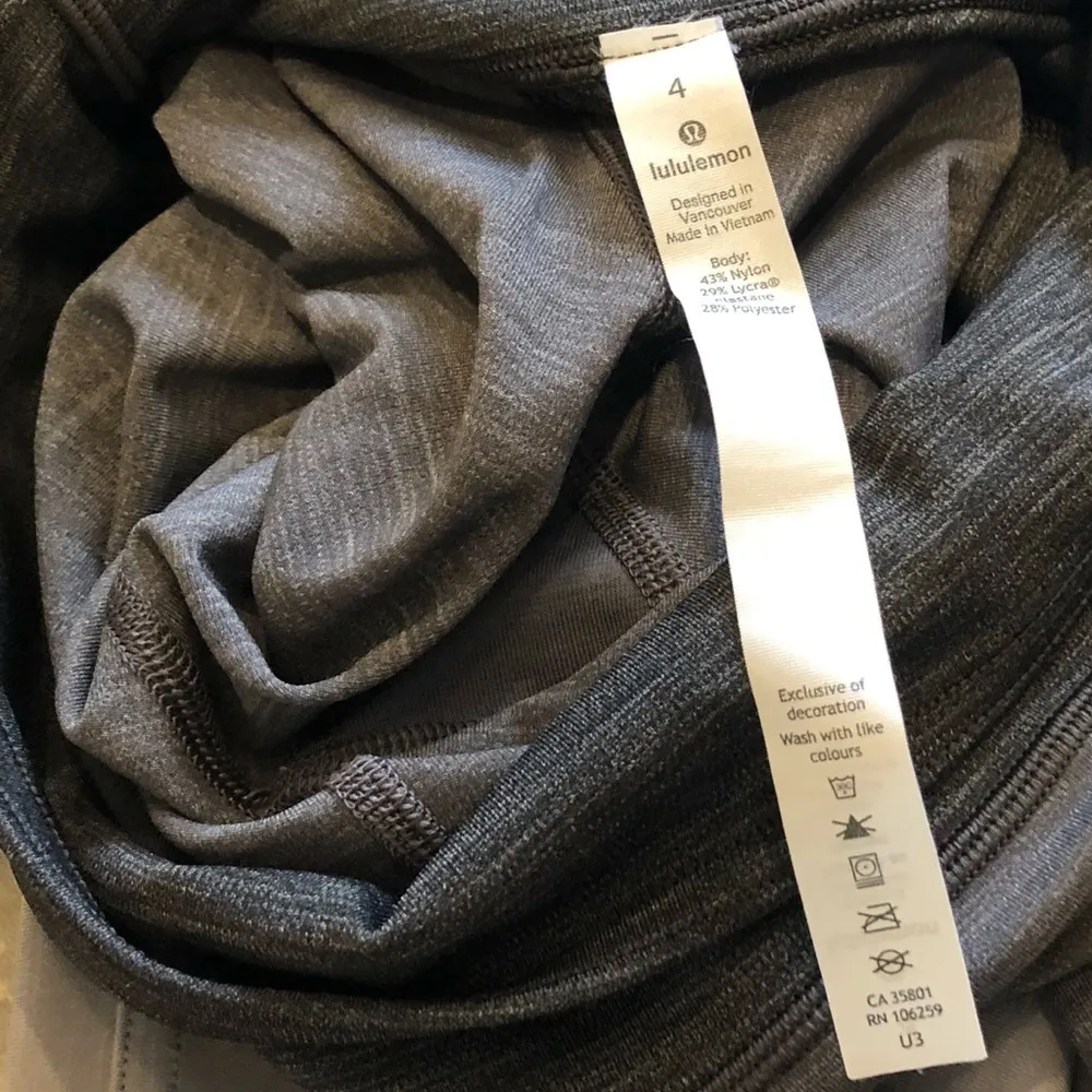 Lululemon Early Extension high rise … - Image 10