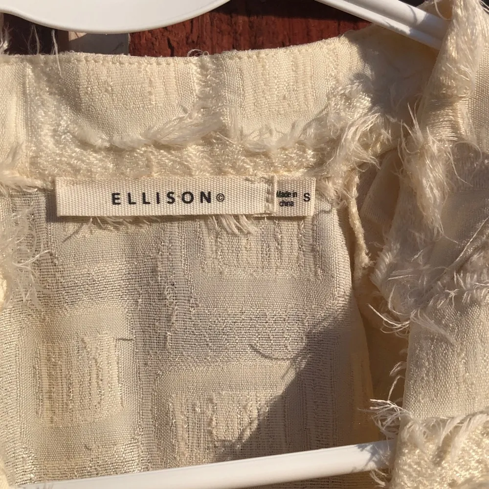 Ellison,Buttery Creamy Layers Of Fringes, Side Zipper,Excellent Condition Small - Image 9