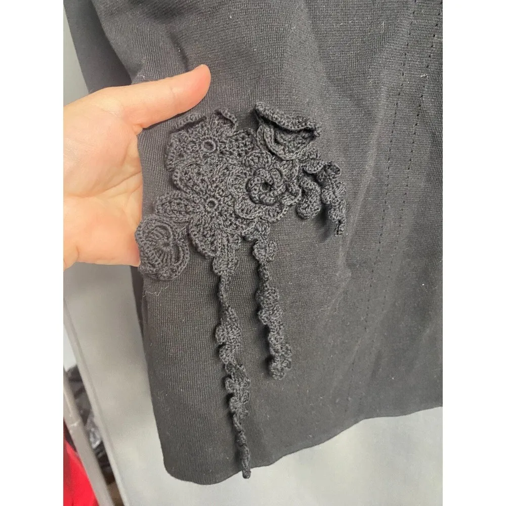 Rebecca Taylor Blouse Women's Small Black Crochet Floral Cotton Embroidered B71 - Image 2
