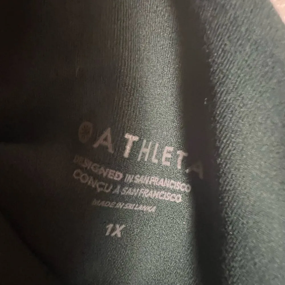 Athleta Conscious Crop Serene Green Camo Sports Bra D-DD Cup Size 1X - Image 8