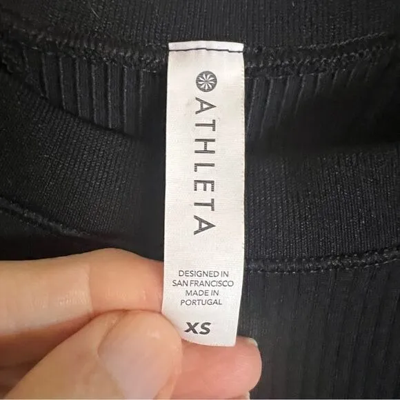 Athleta Cropped XS Tank Black Basic Ribbed Brand New Supportive‎ - Image 2