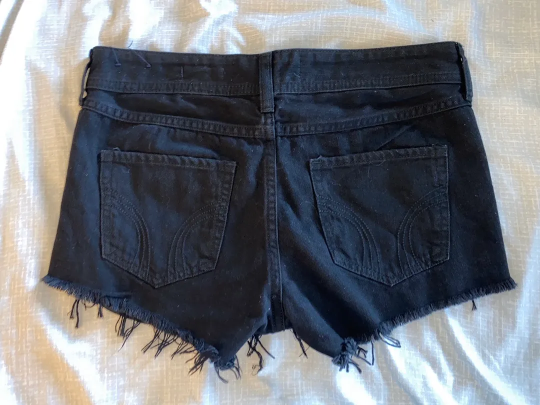 Hollister Shorts - Image 2