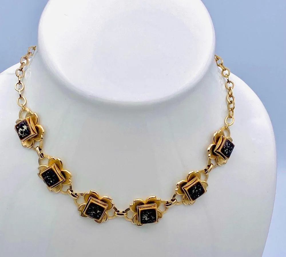 Vintage Mid Century Gold Tone Floral Square Link Necklace - Image 3