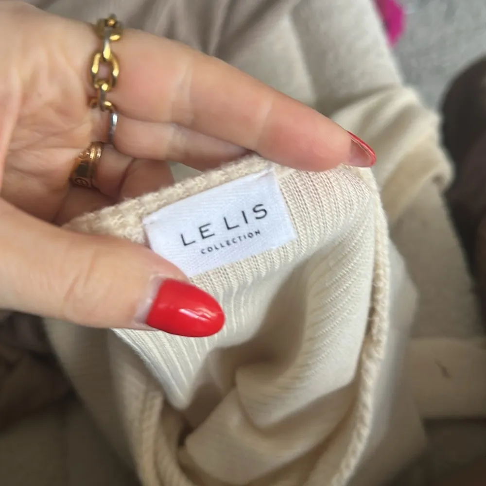 Cream and Tan Knit Cutout Dress - Image 6