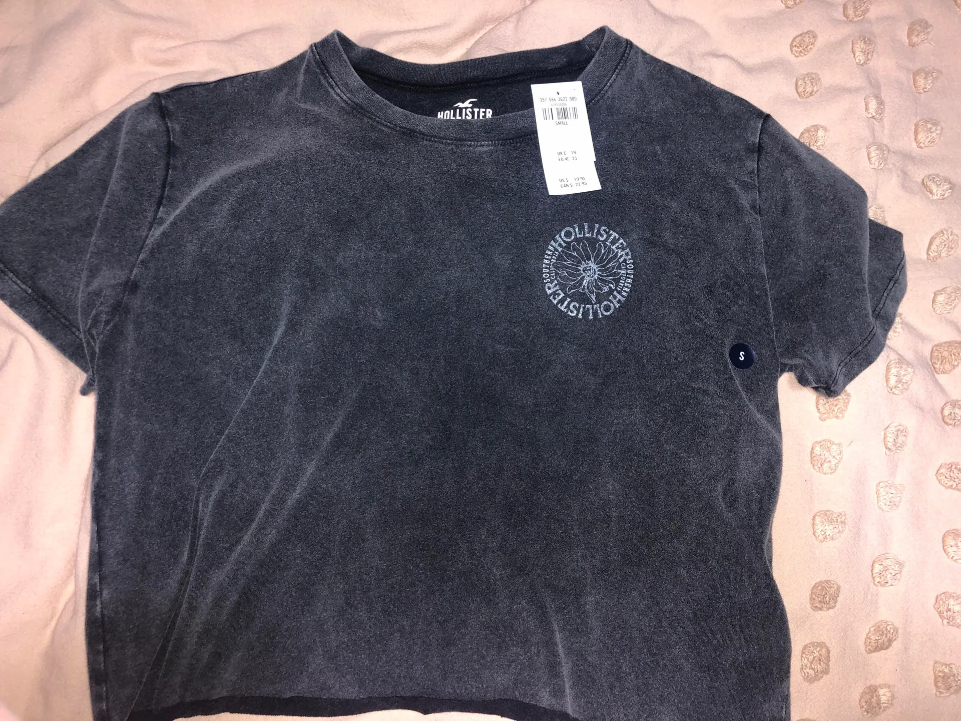 Hollister Tshirt - Image 2