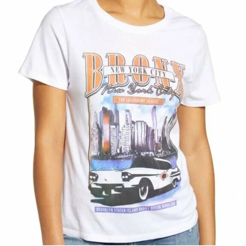 Prettylittlething Bronx NYC Graphic Tee Shirt Women’s Medium - Image 1