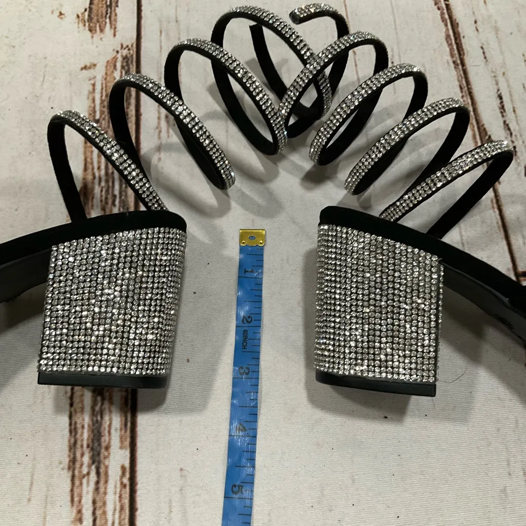 NWOT TOP MODA WRAP AROUND BLING SANDALS - Image 9