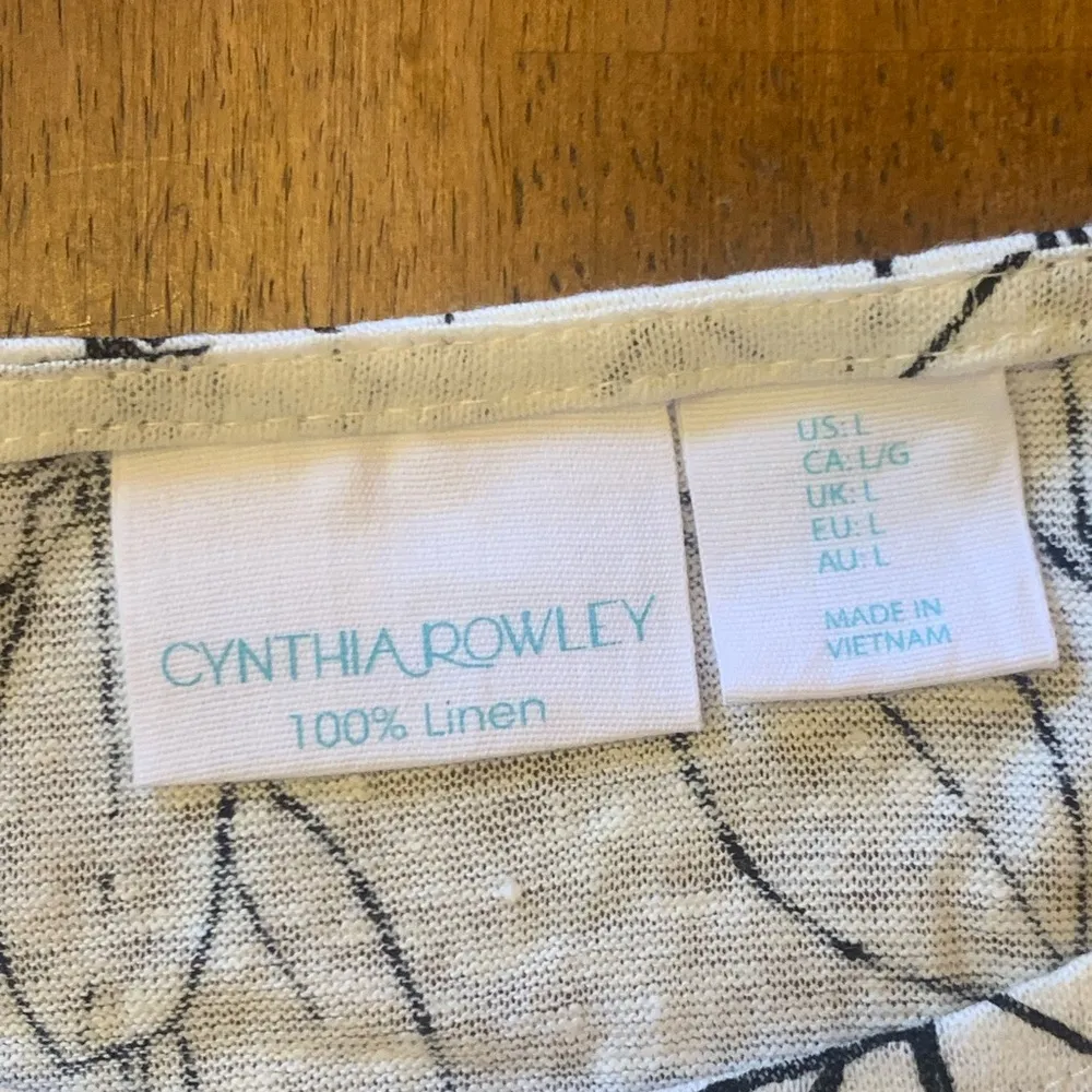 Cynthia Rowley Large 100% Linen Sleeveless Top Off White with Black Floral Boho - Image 2