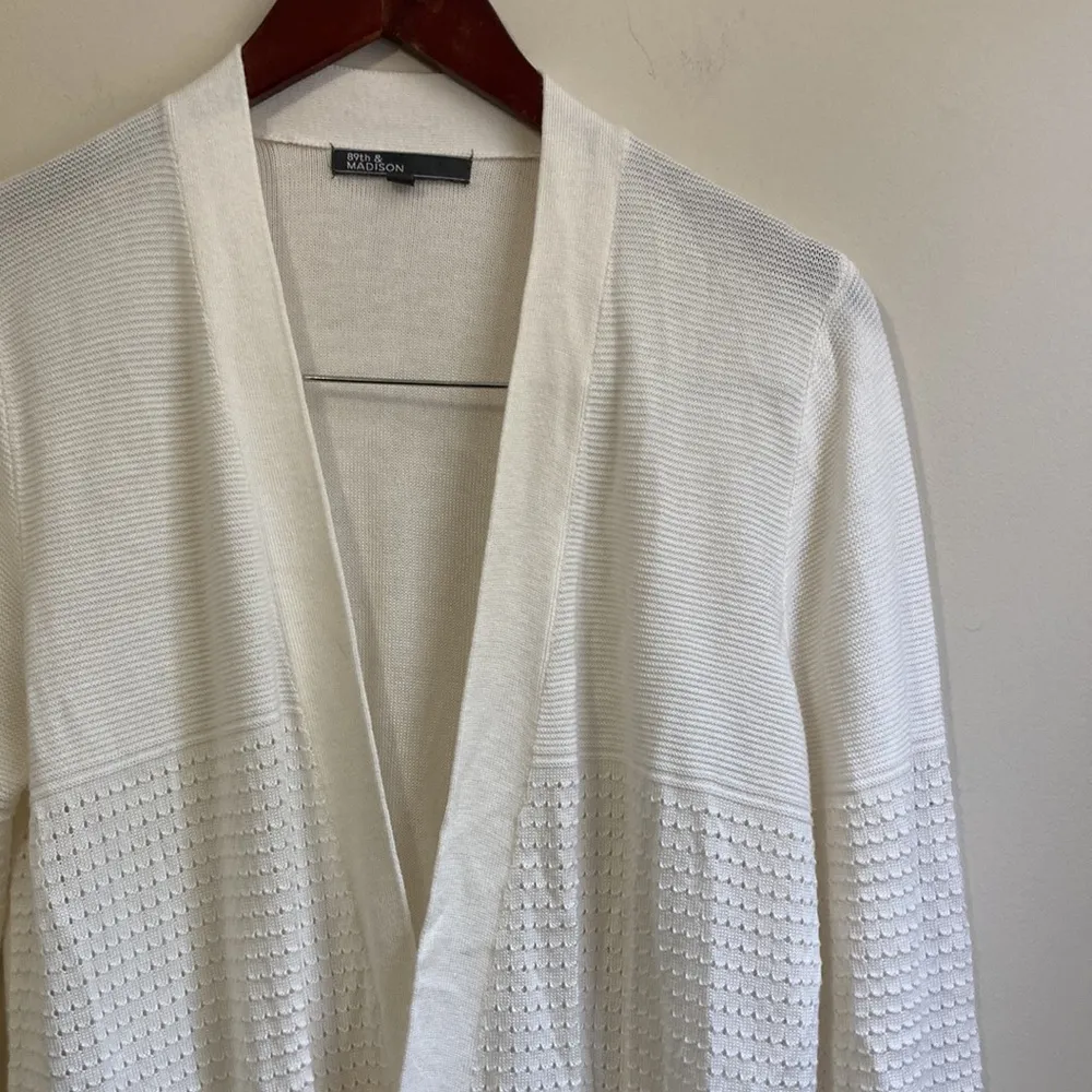 89th & Madison Women’s Cardigan Size Large - Image 4