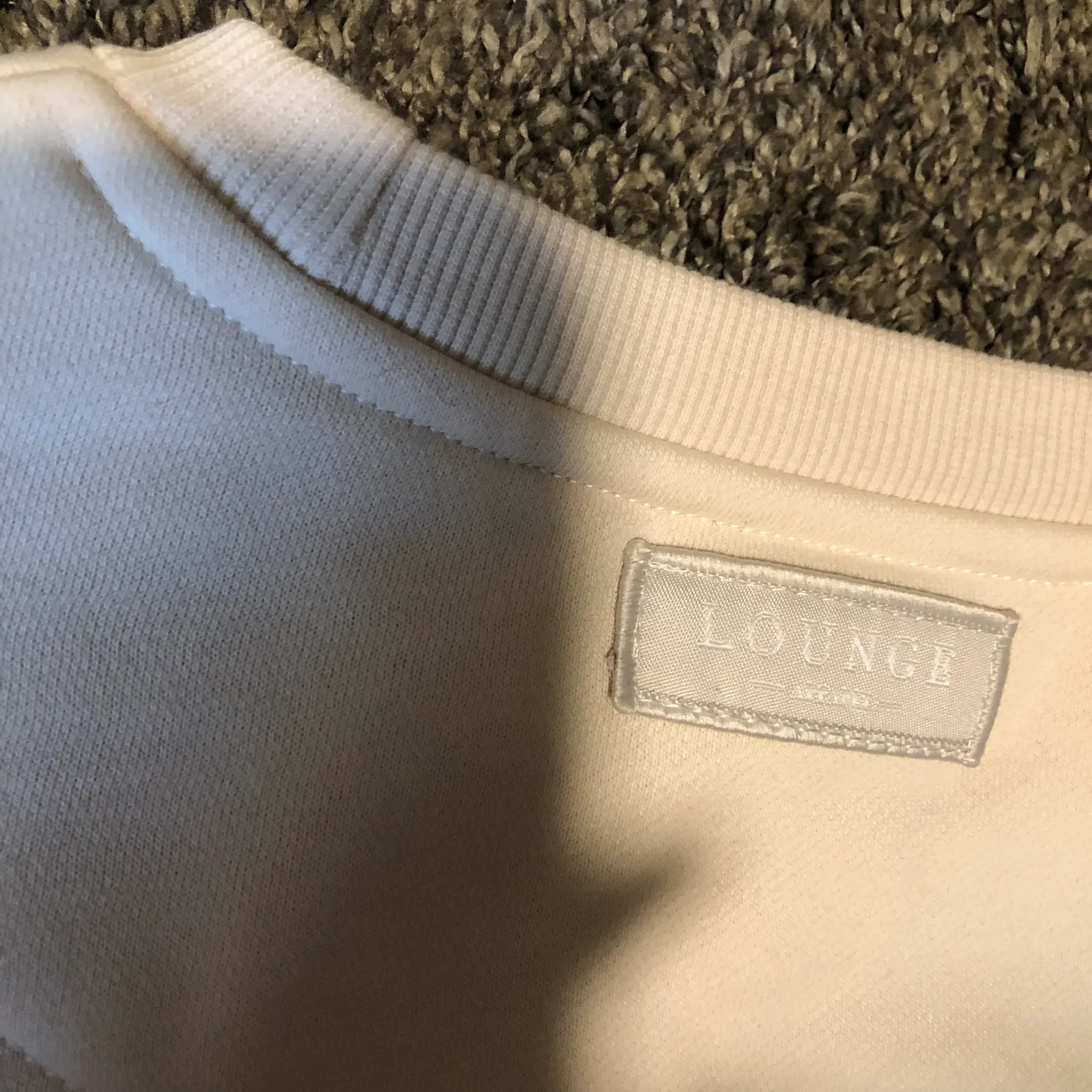 Cropped Crewneck - Image 6