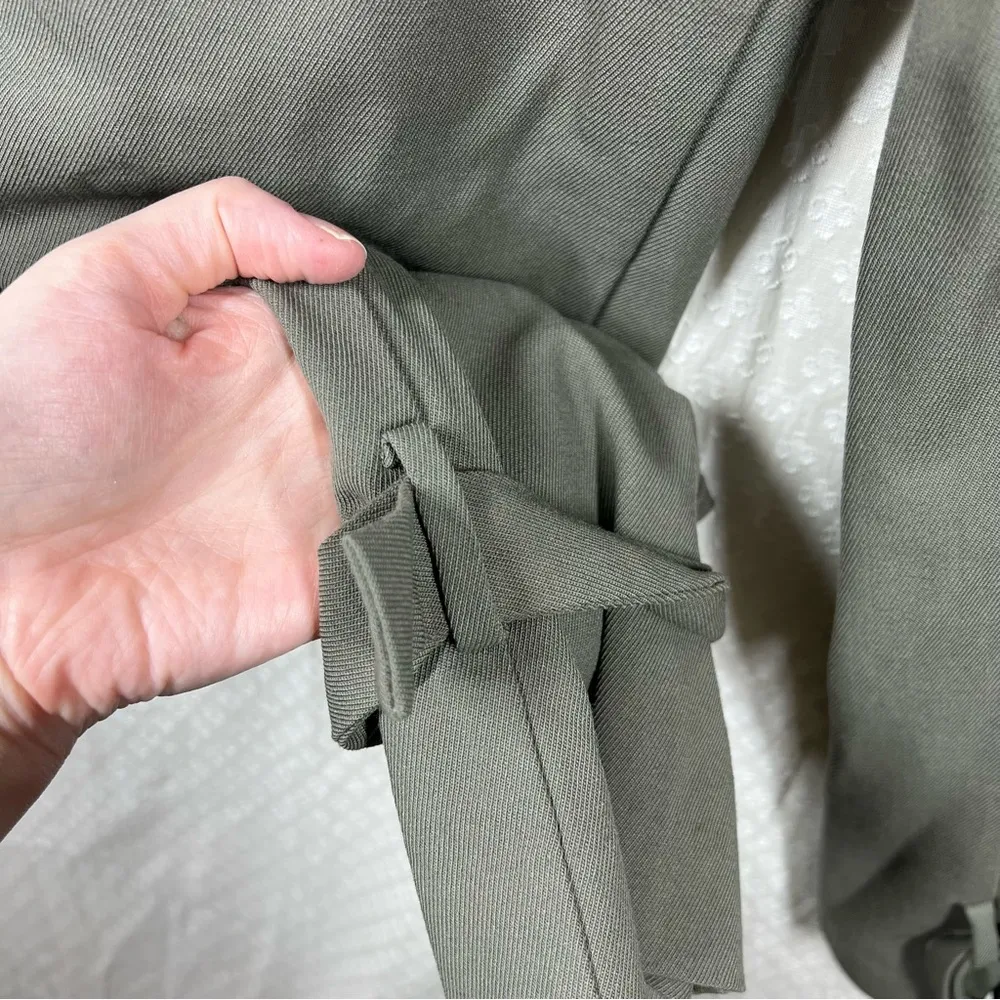 Aritzia Babaton Green Gray Wool Blend High Rise Taper Trouser Pants - Image 3