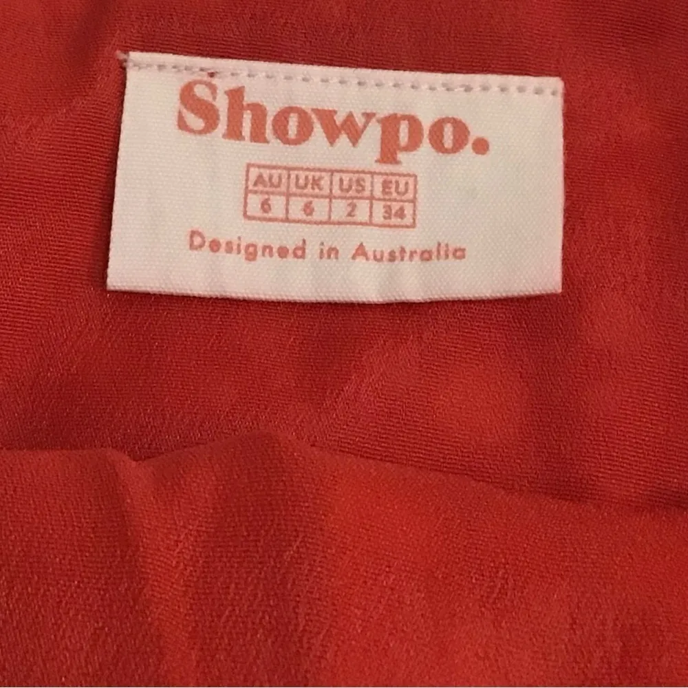 Showpo Red Floral Tie - Image 5