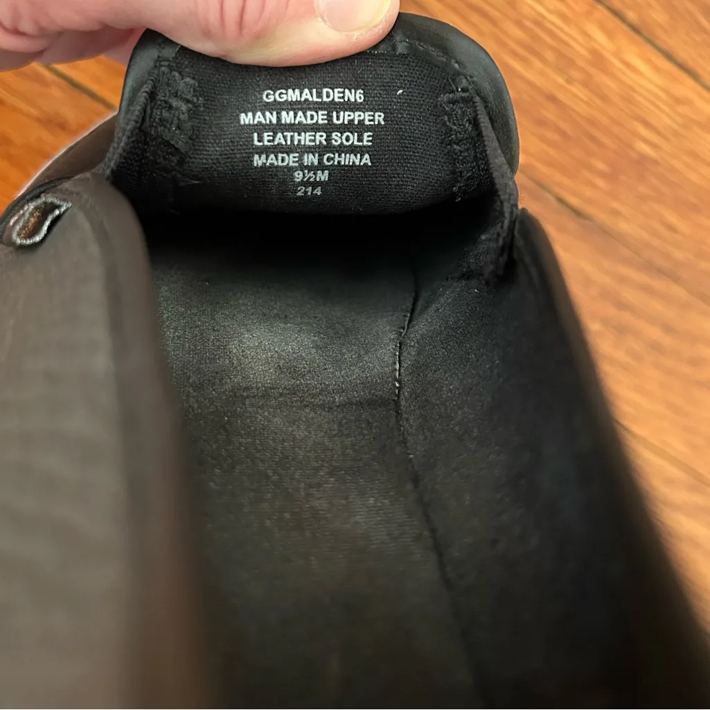 Guess Snakeskin Slip On Shoes - Image 5