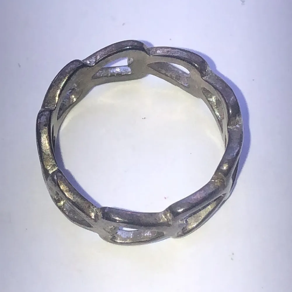 Size 7.5 Vintage Silver Tone Boho Heart Band Ring - Image 4