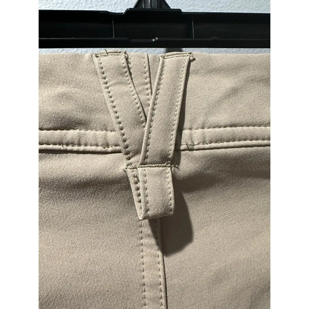 Merrell Women's Size 6 Outdoor Short Hiking Adventure Casual Bermuda Tan - Image 4