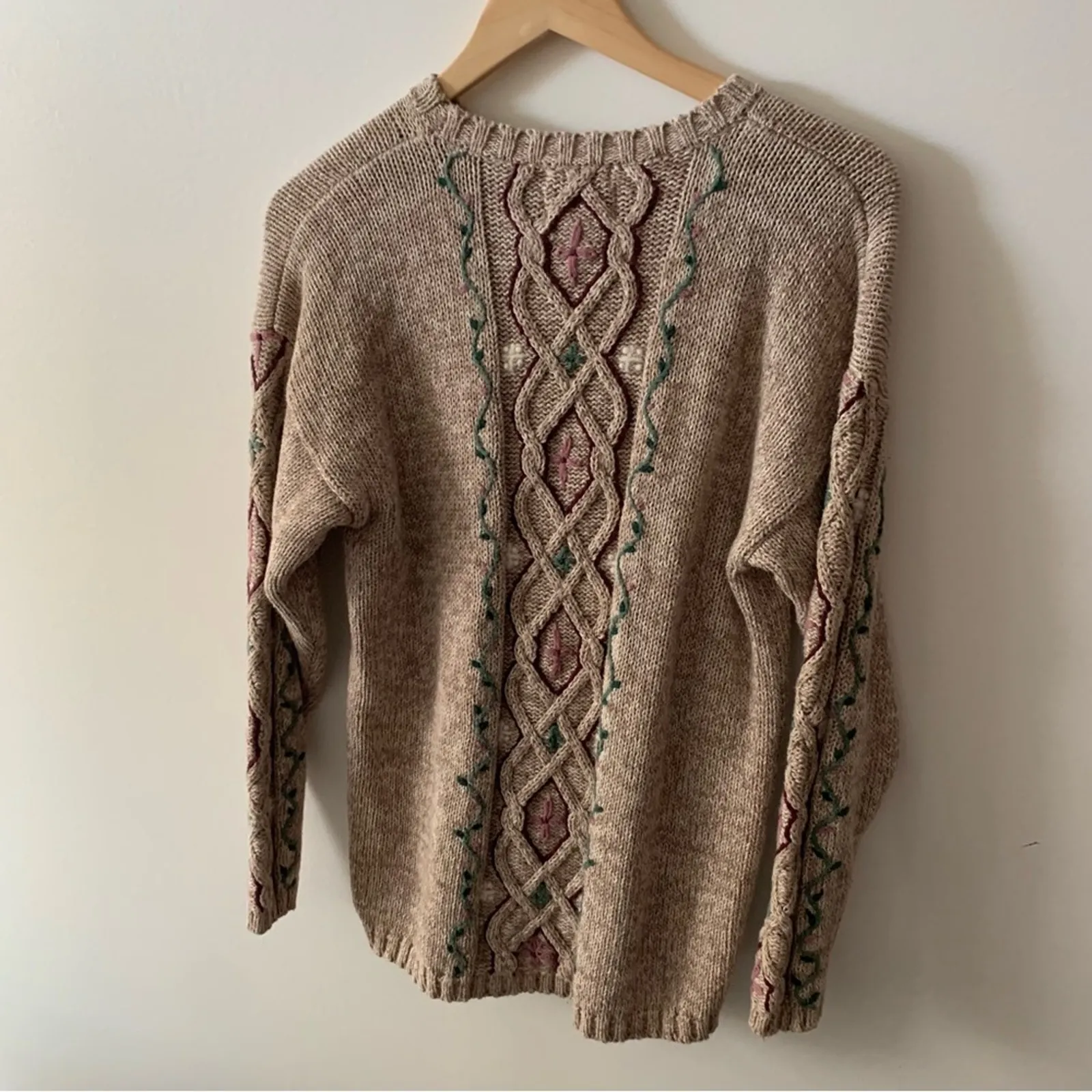 Christopher & Banks Vintage Hand Embroidered Crewneck Sweater Tan Green Purple M - Image 4