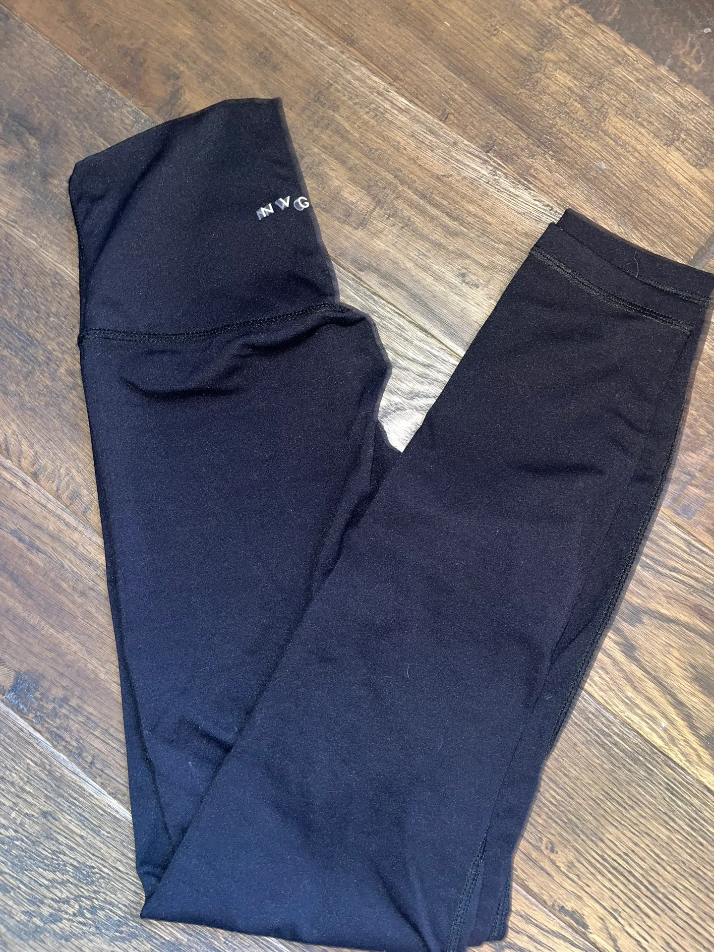 NVGTN Black Solid Seamless Leggings - Image 4