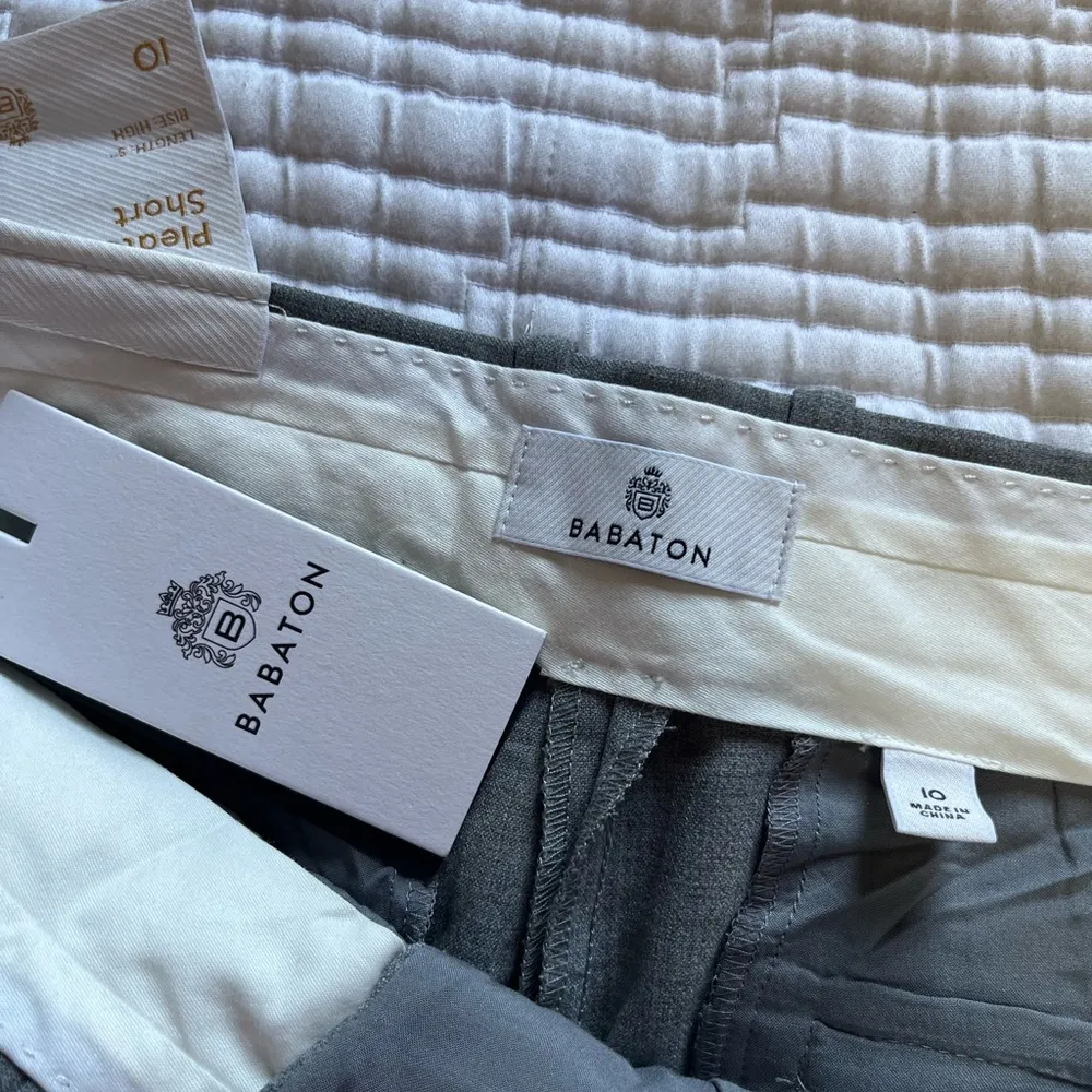 Babaton Pleated Mini Short - Image 7