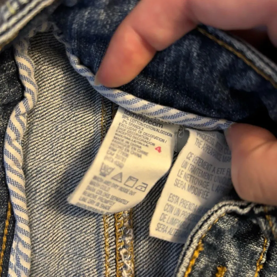 Vintage Tommy Hilfiger jean shorts - Image 4