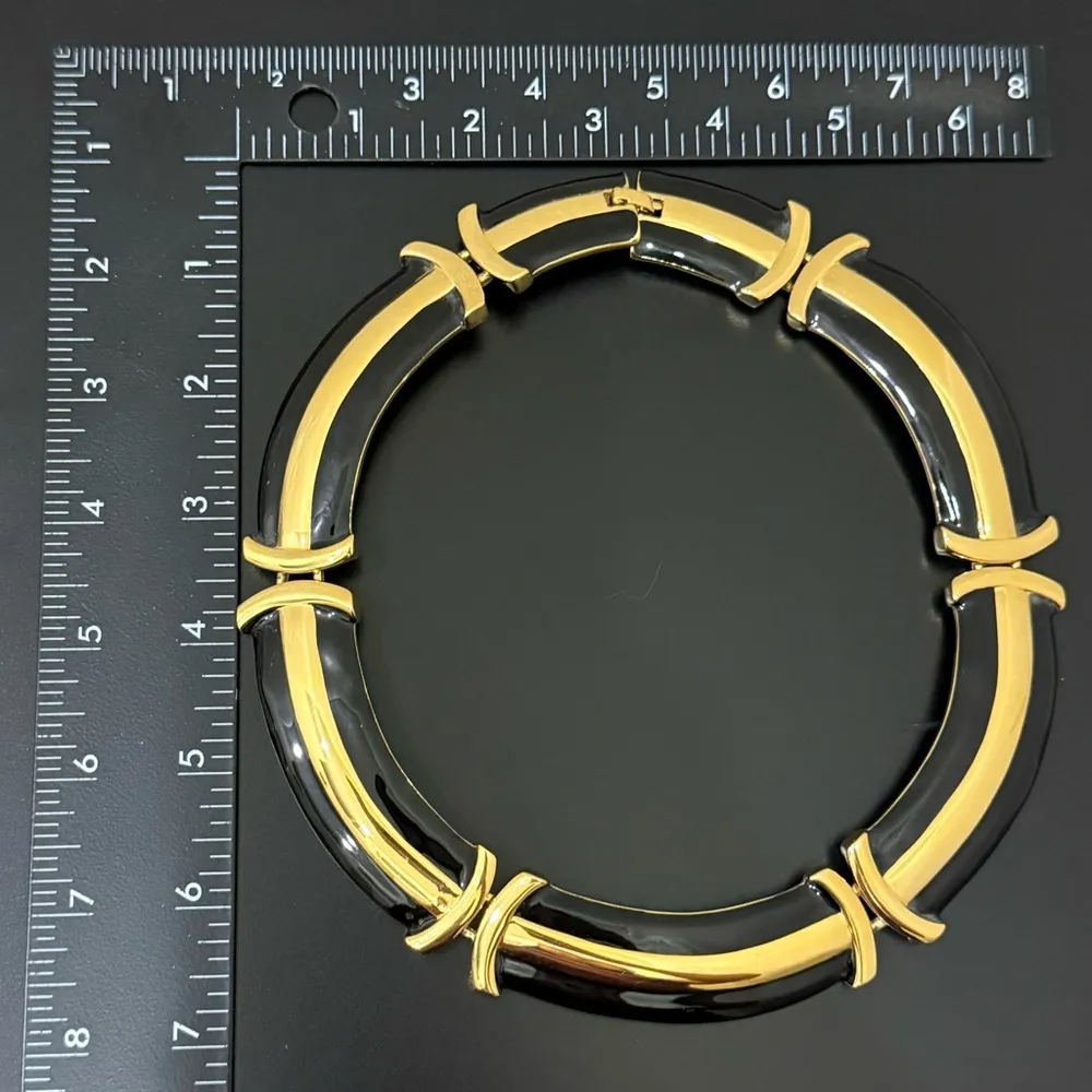 Vintage 80s MONET Black Enamel Goldplated Runway Statement Collar Necklace 128g. Gold - Image 7