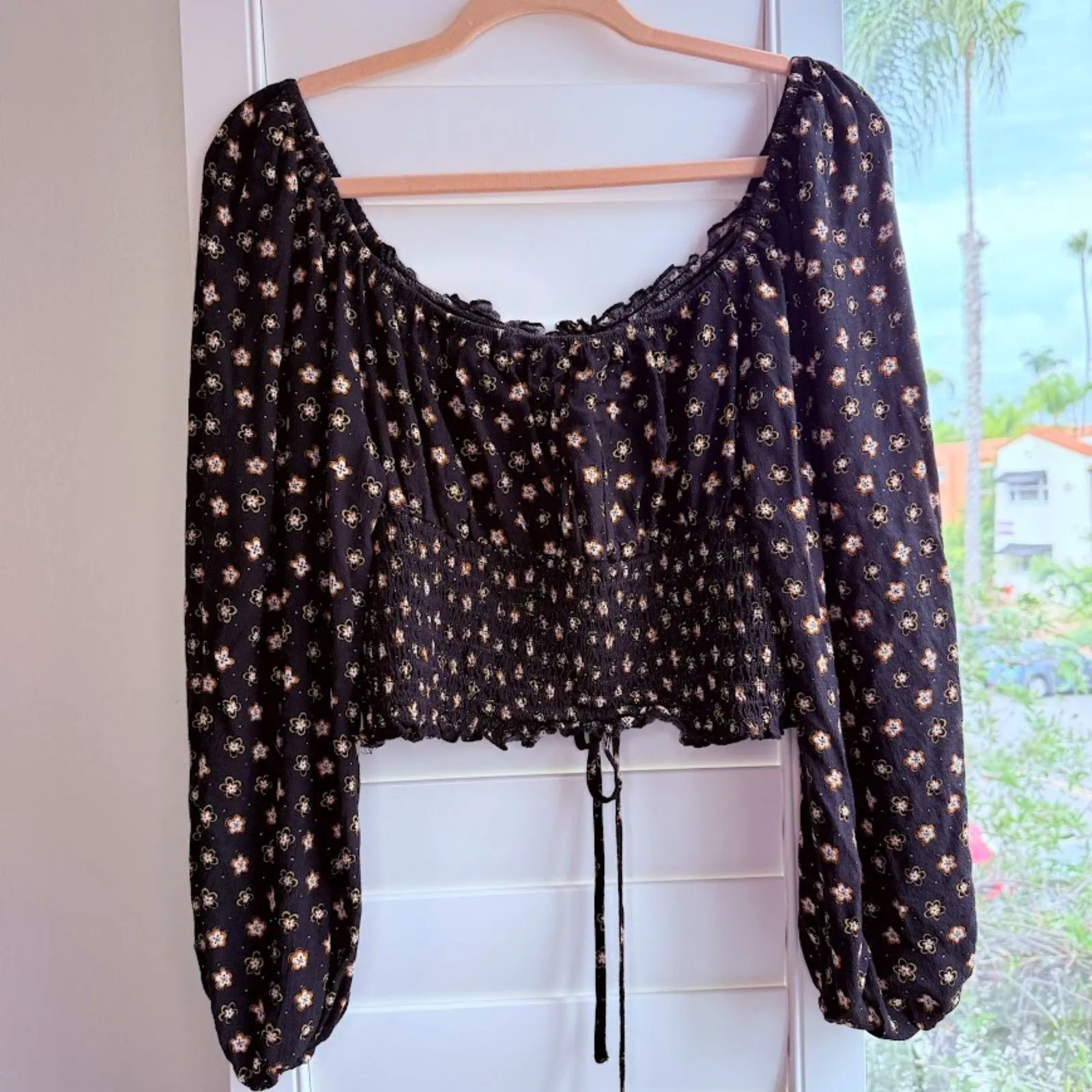 Topshop Milk Maid Smocked Long Sleeve Crop Top in Black & Orange Floral size L - Image 2