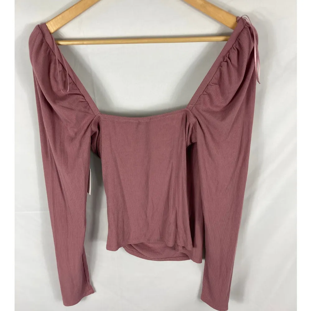 NWT Abound Nostalgia V Neck Wrap Top Size Small - Image 3