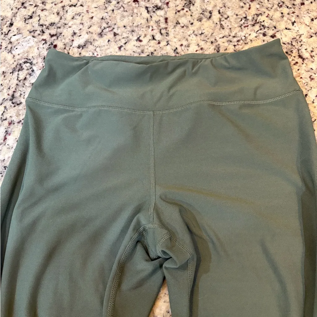 Juicy Couture Green Leggings - Image 3