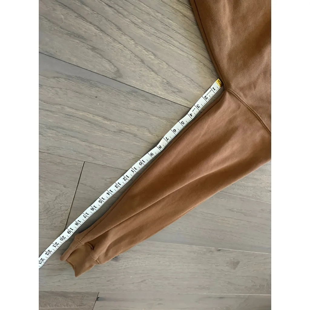 Women’s Vintage Prairie Mountain Yellowstone Sweatshirt M Brown Size M - Image 6