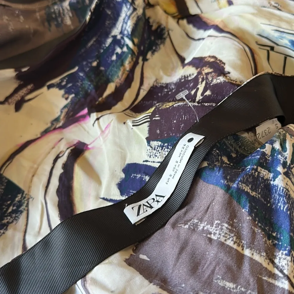 NWOT ZARA Limited Edition Multicolored Asymmetric Top Blouse Bloggers Fave - Image 8